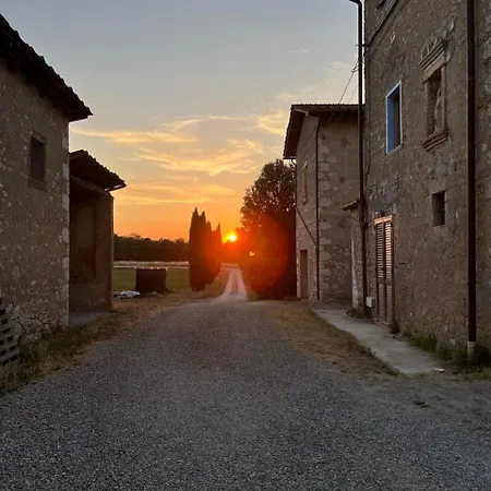 شقة Vecchio Ciliegio - Casale Toscano Tra Firenze E Siena